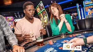 Fitur slot bertema babi untuk pengguna dewasa